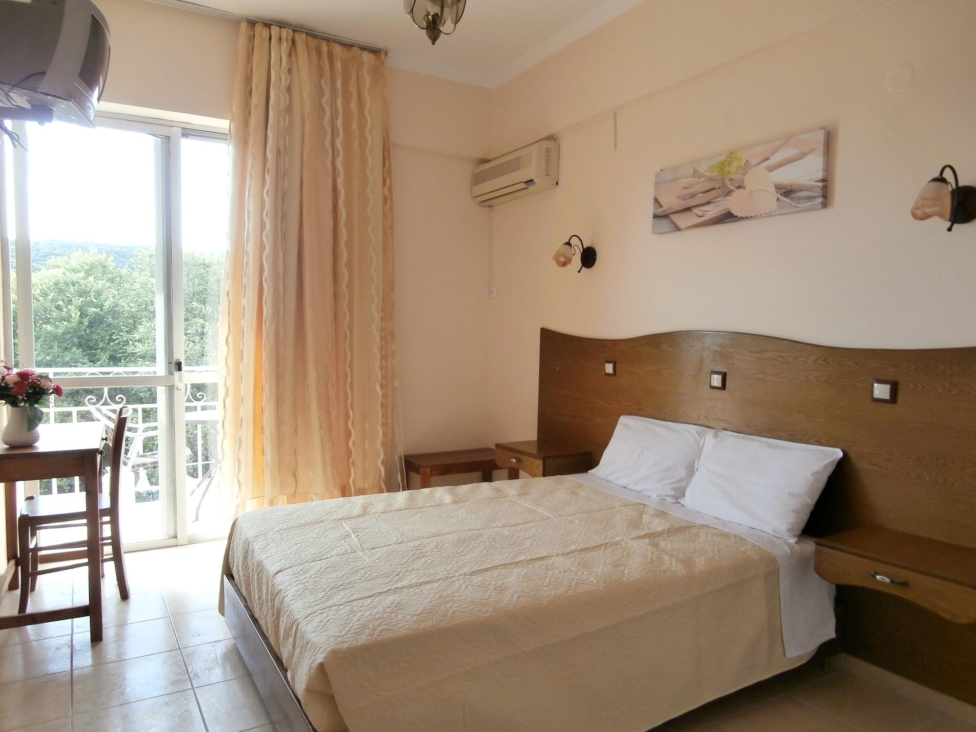 River Studios & Apartments Meszongí Kültér fotó