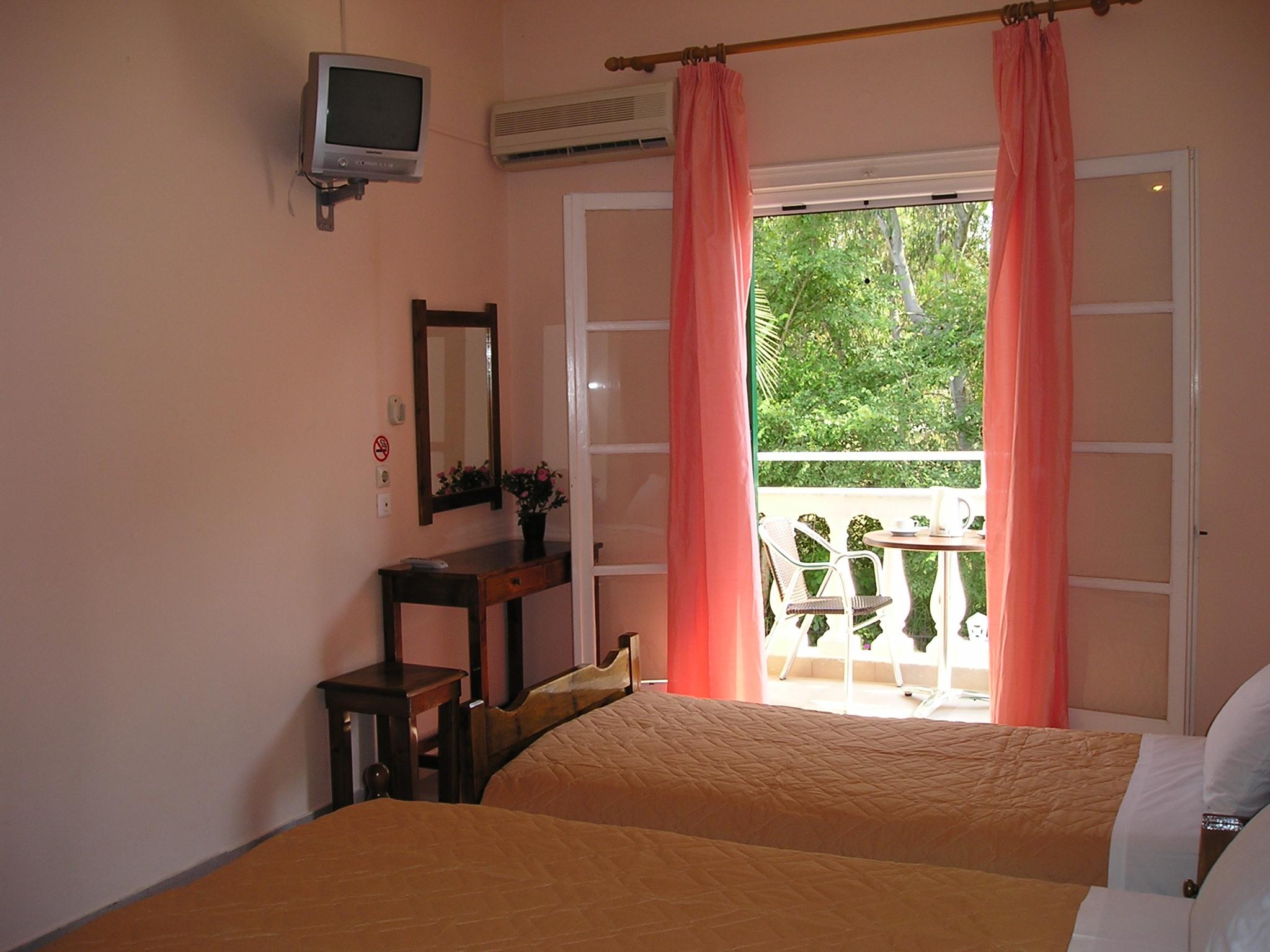 River Studios & Apartments Meszongí Kültér fotó