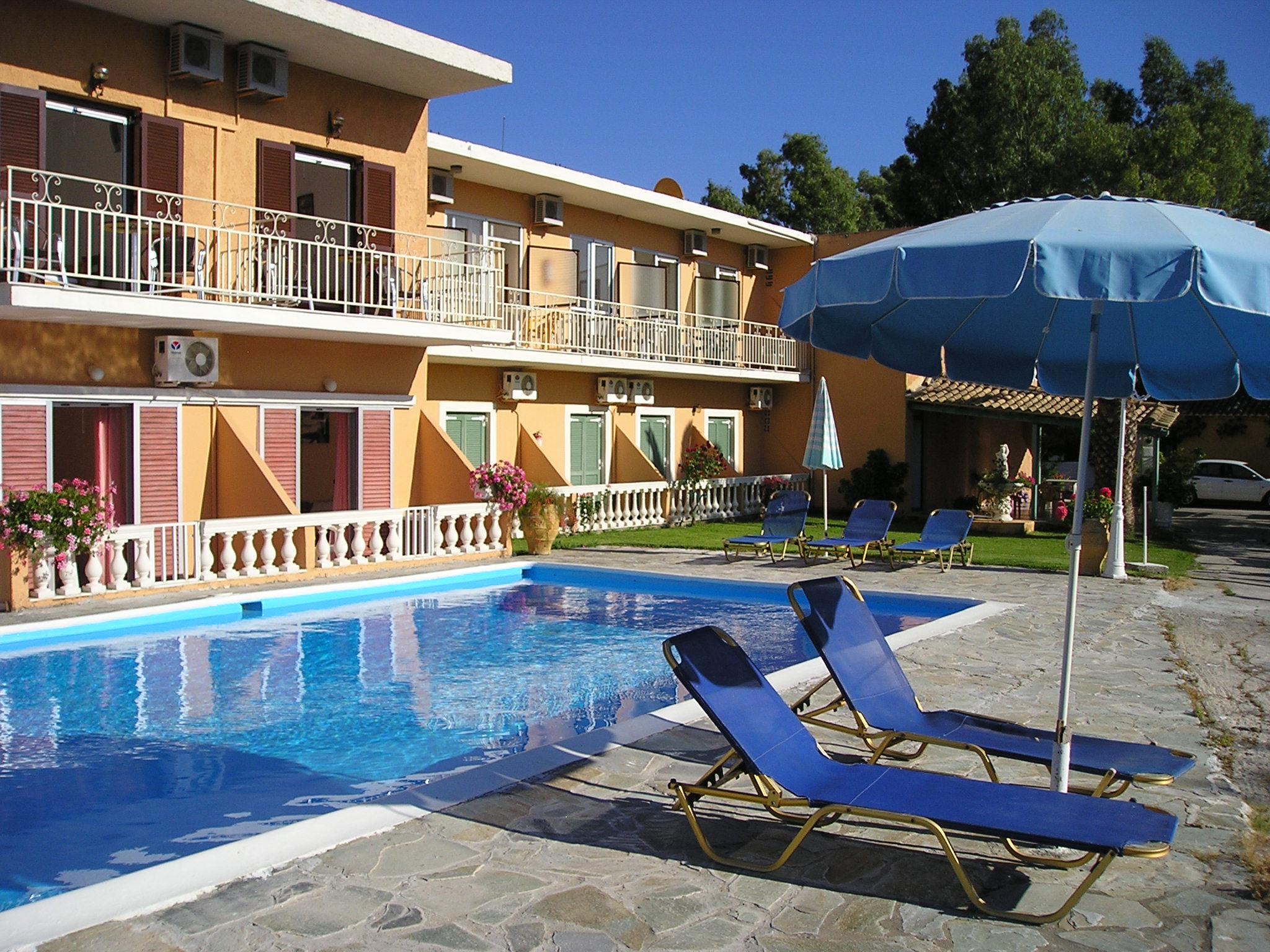 River Studios & Apartments Meszongí Kültér fotó