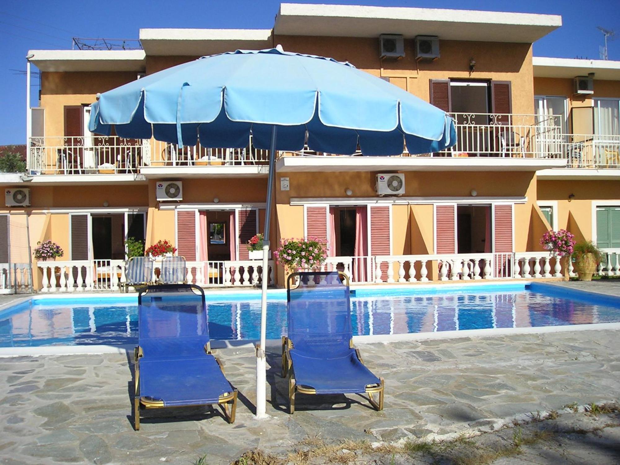River Studios & Apartments Meszongí Szoba fotó