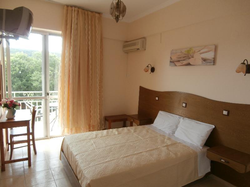 River Studios & Apartments Meszongí Kültér fotó
